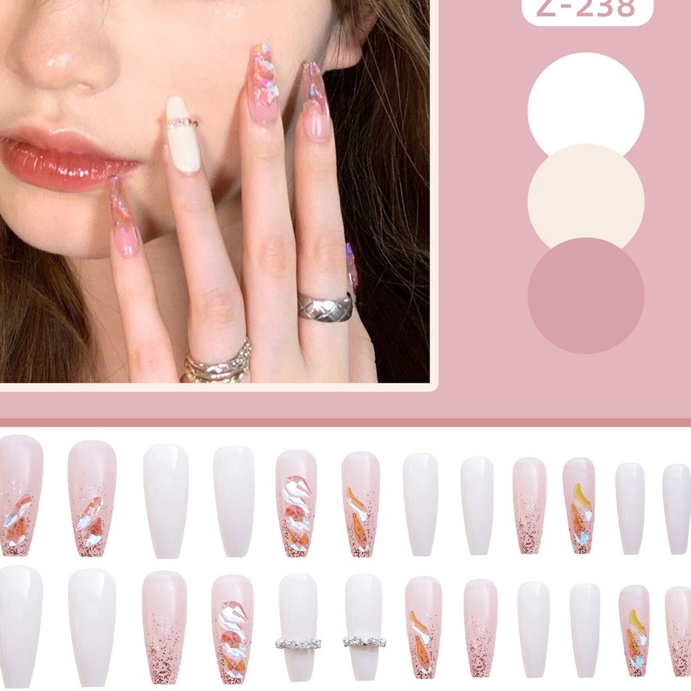 CLEAROUT🌹Final sale💅 press on nails 24 pieces